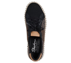 Skechers- Women Wilshire Blvd - Breezy Stroll