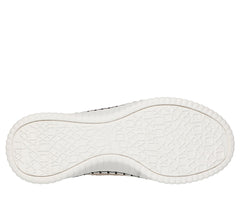 Skechers- Women Wilshire Blvd - Breezy Stroll
