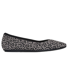 Skechers- Women Cleo Point - Chic Allure