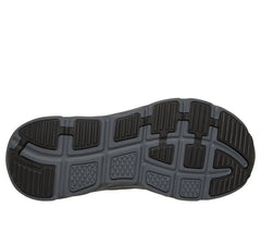 Skechers- Men Slip-ins Relaxed Fit: D'Lux Walker 3.0 - Drevven