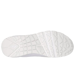 Skechers- Women UNO - Stand on Air