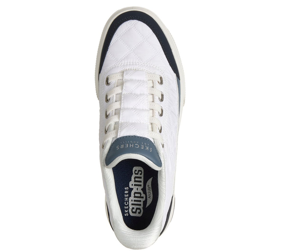Skechers- Women Slip-ins: Arch Fit Arcade - Cozy Fit Cuddle Steps