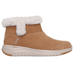 Skechers- Women Slip-ins Waterproof: On-The-GO Stellar- Daphne