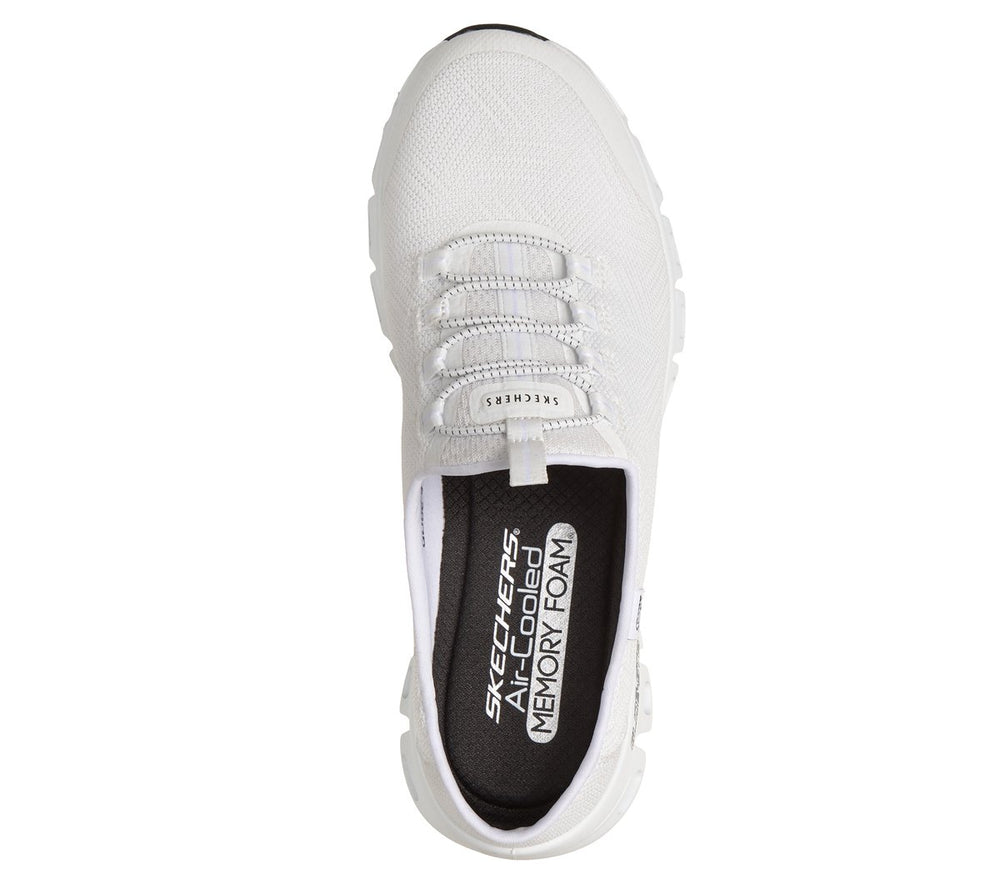 Skechers- Women|New Arrivals Glide-Step - Obsessed