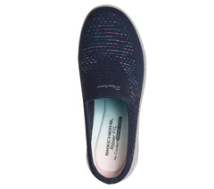 Skechers- Women|New Arrivals Relaxed Fit: Easy Going - Clear Days