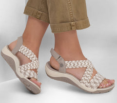 Skechers- Women Martha Stewart: Reggae Cup - Coastal Trail