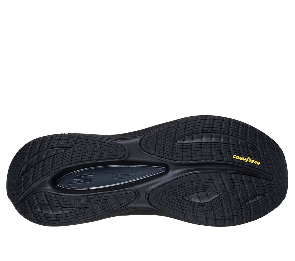 Skechers- Men Max Cushioning Propulsion