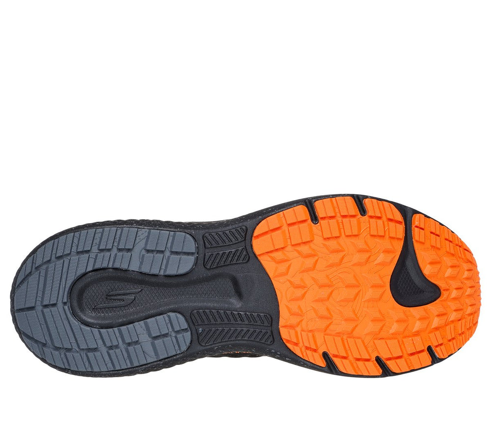 Skechers- Men GO RUN Supersonic Max A/T