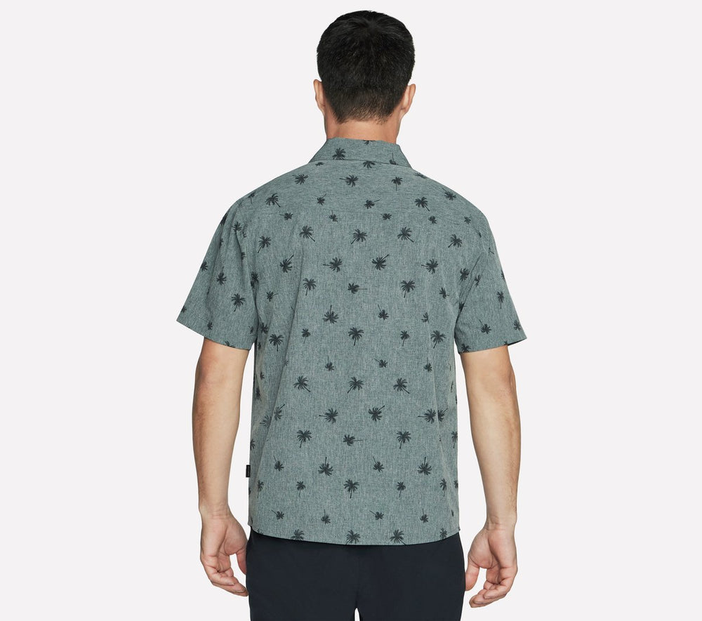 Skechers- Men The GO WALK Air Printed Short Sleeve Shirt