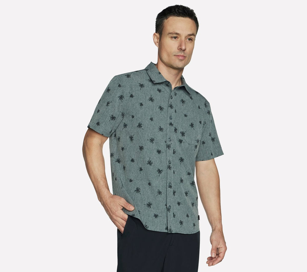 Skechers- Men The GO WALK Air Printed Short Sleeve Shirt