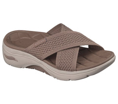 Skechers- New Arrivals GO WALK Arch Fit 2.0 Sandal - Grace